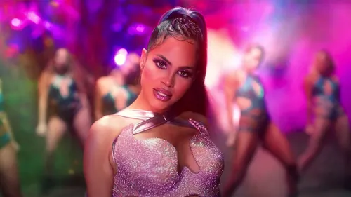 Natti Natasha - Arrebatá